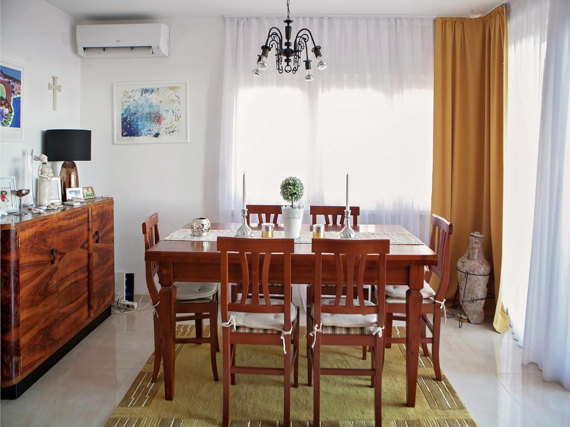 Cozy Apartment With A Balcony And A Sea View Brela Bagian luar foto